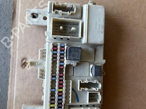 Used Fuse box Fuse box VOLVO C30 (533) 1.6 D (109 hp) 34266934 34266934