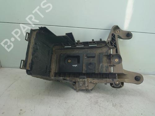 Używane Wspornik / Uchwyt Wspornik / Uchwyt VW PASSAT B6 Variant (3C5) 1.9 TDI (105 hp) 34267752 34267752