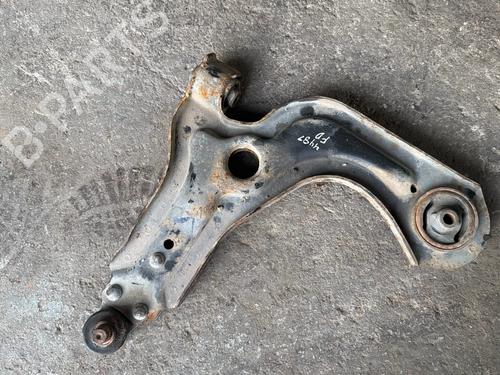 Used Right front suspension arm Right front suspension arm FORD FIESTA Hatchback Van (JV_) D 1.8 (60 hp) 34406172 34406172