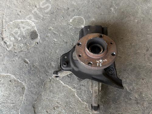 Used Left front steering knuckle Left front steering knuckle FIAT PUNTO (188_) 1.3 JTD 16V (70 hp) 34524500 34524500