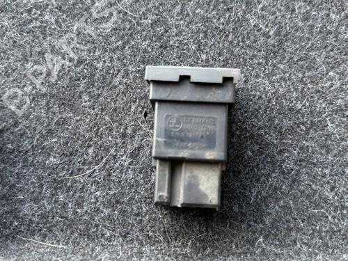 Used Switch Switch SKODA FABIA I (6Y2) 1.4 16V (100 hp) 34571381 34571381