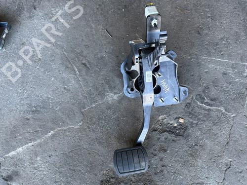 Rempedaal Rempedaal PEUGEOT 2008 II (UD_, US_, UY_, UJ_, UR_, UC_) 1.5 BlueHDI 100 (102 hp) 34606668 34606668