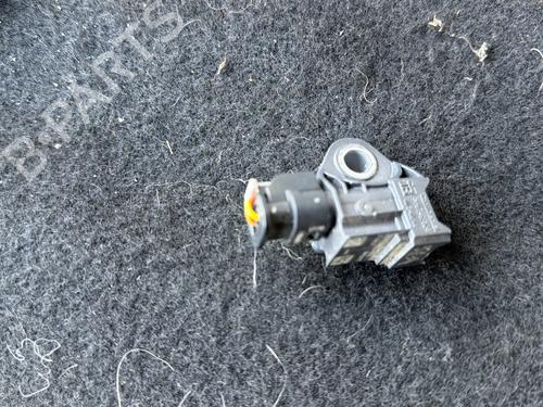 Módulo eletrónico Módulo eletrónico PEUGEOT 2008 II (UD_, US_, UY_, UJ_, UR_, UC_) 1.5 BlueHDI 100 (102 hp) 34606675 34606675