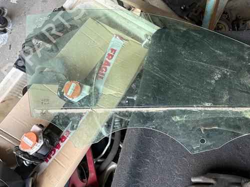 Dør rude højre foran Dør rude højre foran PEUGEOT 2008 II (UD_, US_, UY_, UJ_, UR_, UC_) 1.5 BlueHDI 100 (102 hp) 34606667 34606667
