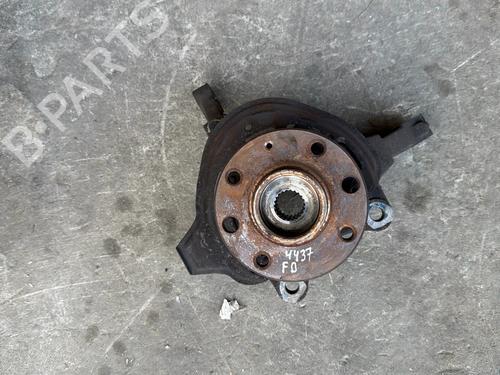 Used Right front steering knuckle Right front steering knuckle OPEL CORSA C (X01) 1.0 (F08, F68) (58 hp) 34607539 34607539