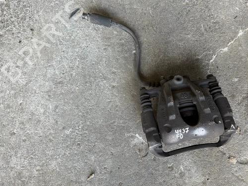 Etrier avant droit Etrier avant droit OPEL CORSA C (X01) 1.0 (F08, F68) (58 hp) 34607536 34607536