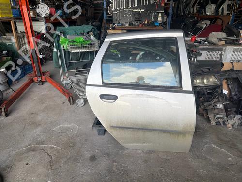 Used Right rear door Right rear door FIAT PUNTO (188_) 1.3 JTD 16V (70 hp) 34632164 34632164