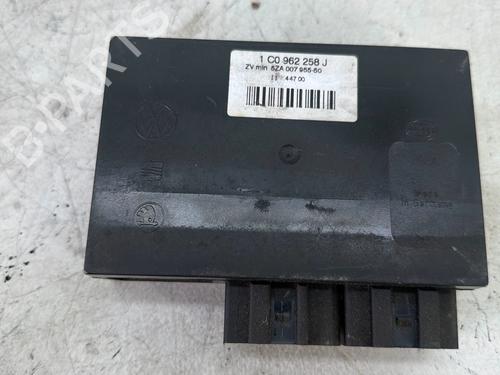 Used Electronic module Electronic module VW LUPO I (6X1, 6E1) 1.0 (50 hp) 34695579 34695579