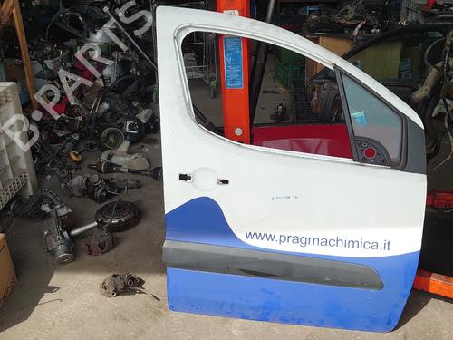 Used Right front door Right front door 35786312 35786312