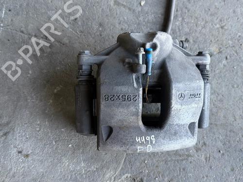 Højre bremsekaliber foran Højre bremsekaliber foran MERCEDES-BENZ C-CLASS T-Model (S204) C 220 CDI (204.202) (170 hp) 35932496 35932496