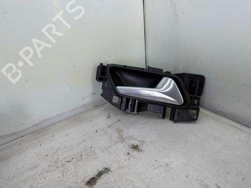 Used Front right interior door handle Front right interior door handle PEUGEOT 208 II (UB_, UP_, UW_, UJ_) e-208 (136 hp) 35987532 35987532