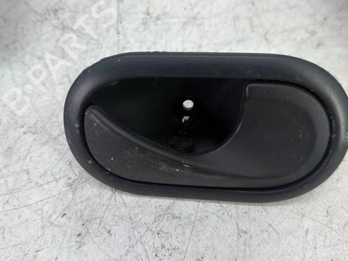 Used Front right interior door handle Front right interior door handle RENAULT CLIO III Hatchback Van (SB_, SR_) 1.5 dCi (75 hp) 36305218 36305218