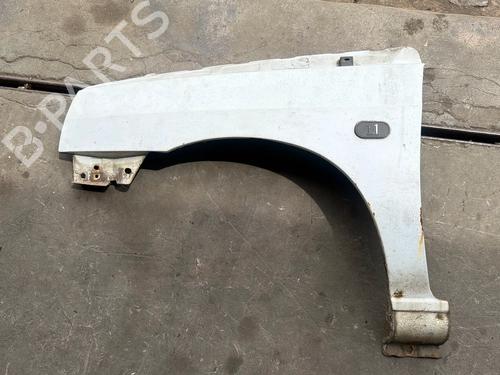 Aile avant gauche Aile avant gauche RENAULT CLIO I (B/C57_, 5/357_) 1.1 (49 hp) 36357274 36357274