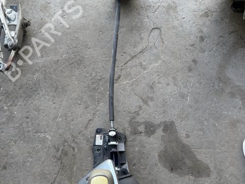 Selector da caixa Selector da caixa RENAULT LAGUNA III Grandtour (KT0/1) 2.0 dCi (KT01, KT08, KT09, KT0K, KT12, KT1D, KT1W) (150 hp) 36537971 36537971