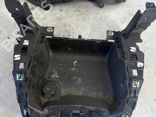 Used Armrest / Center console Armrest / Center console 36905683 36905683