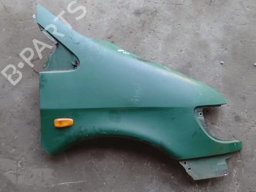 Used Right front fenders Right front fenders 37072334 37072334