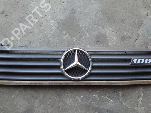 Used Grille Grille 37072333 37072333