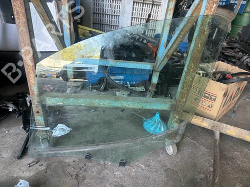 Used Front left door window Front left door window 37179110 37179110
