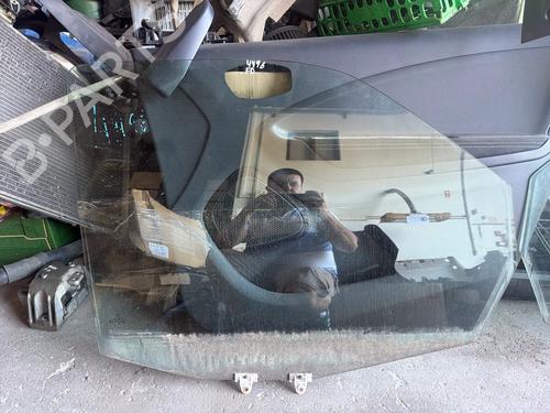 Used Front right door window Front right door window 37179113 37179113