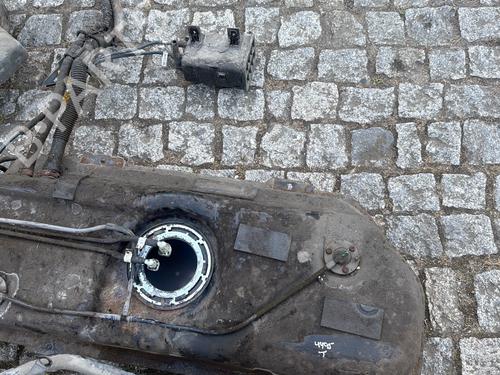 Used Fuel tank Fuel tank 37184506 37184506