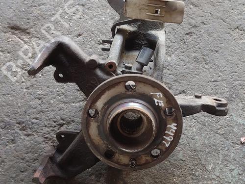 Used Left front steering knuckle Left front steering knuckle 37220221 37220221