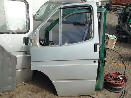 Used Left front door Left front door 37235014 37235014