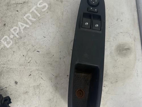 Used Left front window switch Left front window switch 37283070 37283070