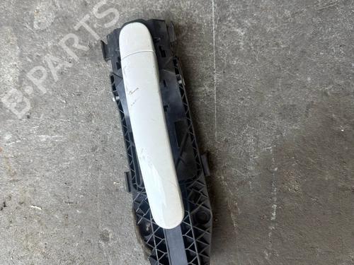 Used Front right exterior door handle Front right exterior door handle 37284246 37284246