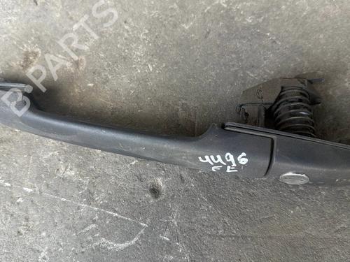 Used Front left exterior door handle Front left exterior door handle 37284099 37284099