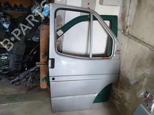 Used Right front door Right front door 37235013 37235013