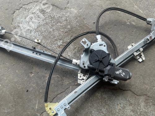 Used Right front window motor Right front window motor 37510214 37510214