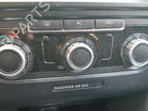 Used Climate control Climate control 37523533 37523533