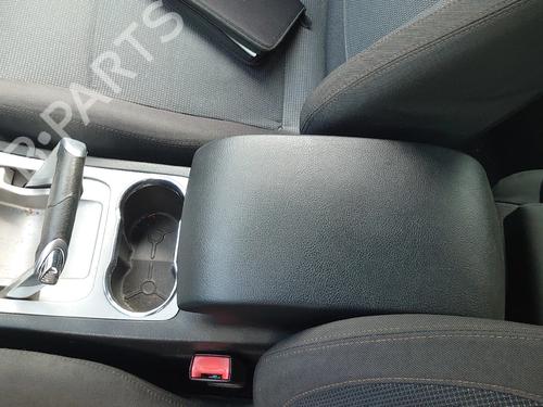 Used Armrest / Center console Armrest / Center console 37536247 37536247