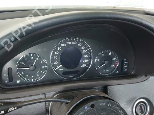 Used Instrument cluster Instrument cluster 31053075 31053075