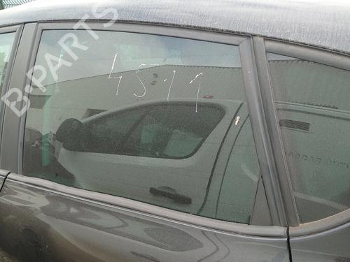 Used Rear left door window Rear left door window 37606519 37606519