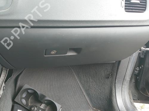 Used Glove box Glove box 37586860 37586860