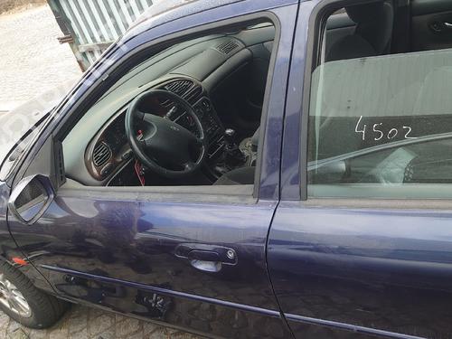Used Left front door Left front door 37639571 37639571