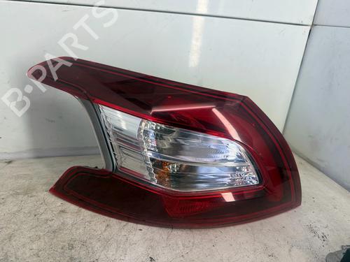 Used Left taillight Left taillight 31725779 31725779