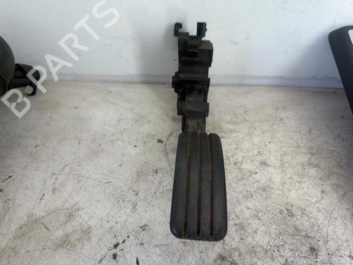Used Pedal Pedal 37685801 37685801
