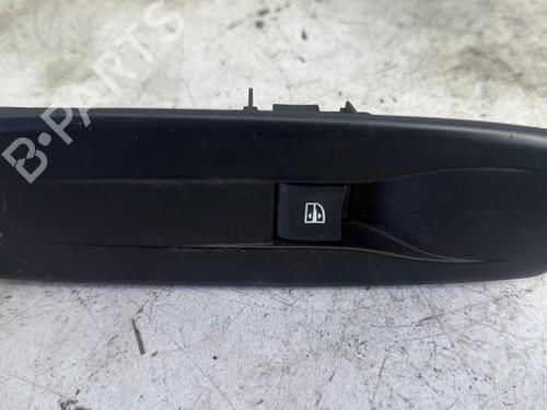 Used Right front window switch Right front window switch 37685798 37685798