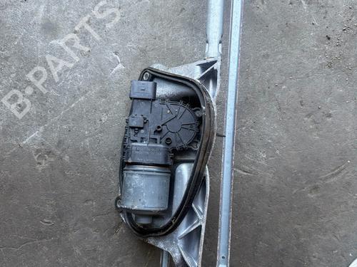 Motor limpia delantero Motor limpia delantero 38038629 38038629