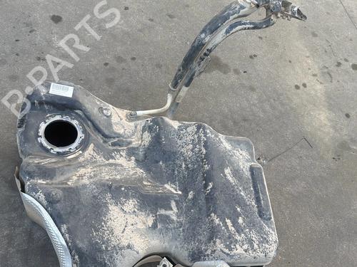 Used Fuel tank Fuel tank 38038900 38038900