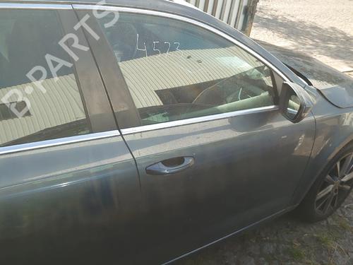 right-front-door-skoda-octavia-iii-combi-5e5-5e6-2012-2013-2014-2015-2016-2017-2018-2019-2020-38086645 main image