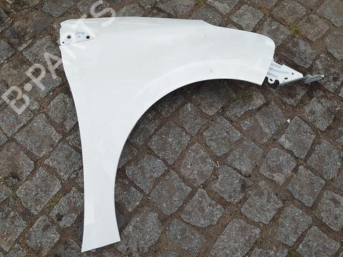 right-front-fenders-peugeot-208-hatchback-van-cr_-2013-2014-2015-2016-2017-2018-2019-30815288 main image