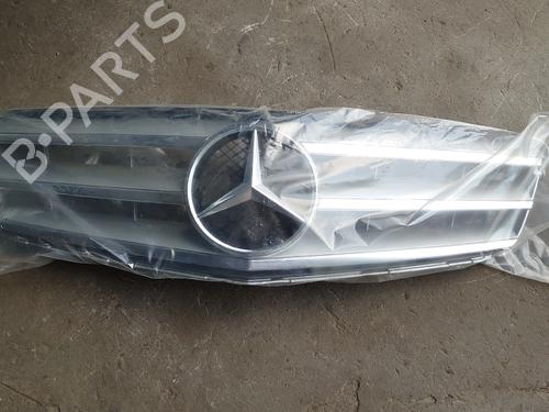 Used Grille Grille 38499771 38499771