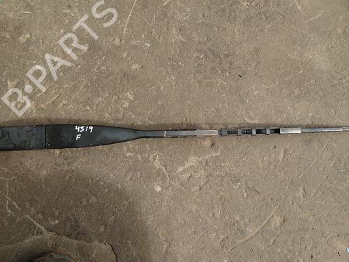 Used Front windshield wiper arm Front windshield wiper arm 38620592 38620592
