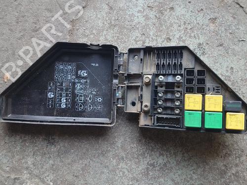Used Fuse box Fuse box ROVER 75 I Tourer (RJ) 2.0 CDT (115 hp) 39934628 39934628