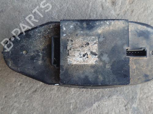 Left front window switch ROVER 75 I Tourer (RJ) 2.0 CDT | BP39982898I27 - Image 2