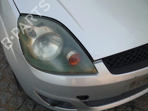 Used Right headlight Right headlight FORD FIESTA V Van 1.4 TDCi (68 hp) 40024382 40024382