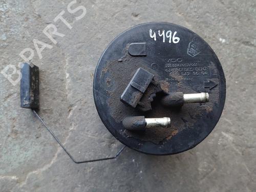 Used Fuel pump Fuel pump MERCEDES-BENZ VITO Van (W638) 108 D 2.3 (638.064, 638.068) (79 hp) 40042426 40042426